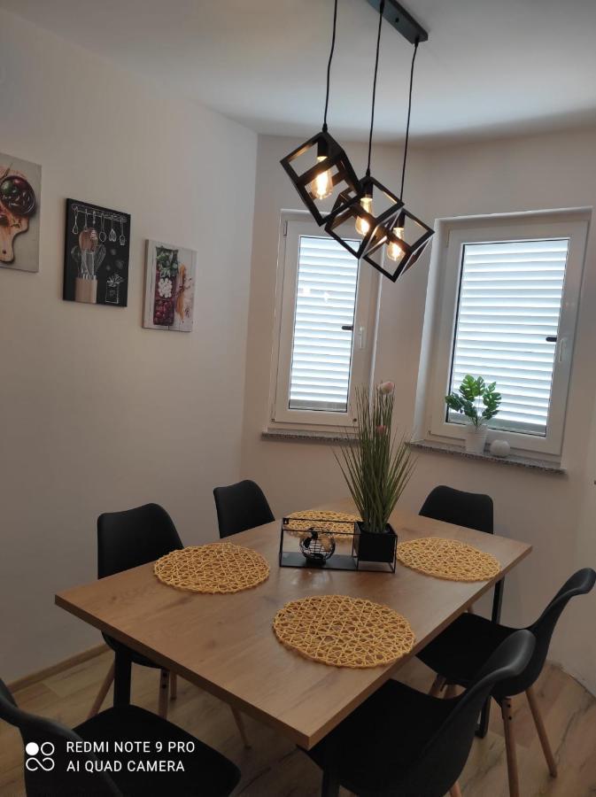 Apartman Branimir Novalja Dış mekan fotoğraf