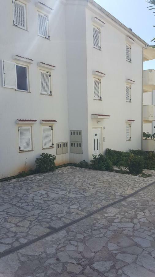 Apartman Branimir Novalja Dış mekan fotoğraf